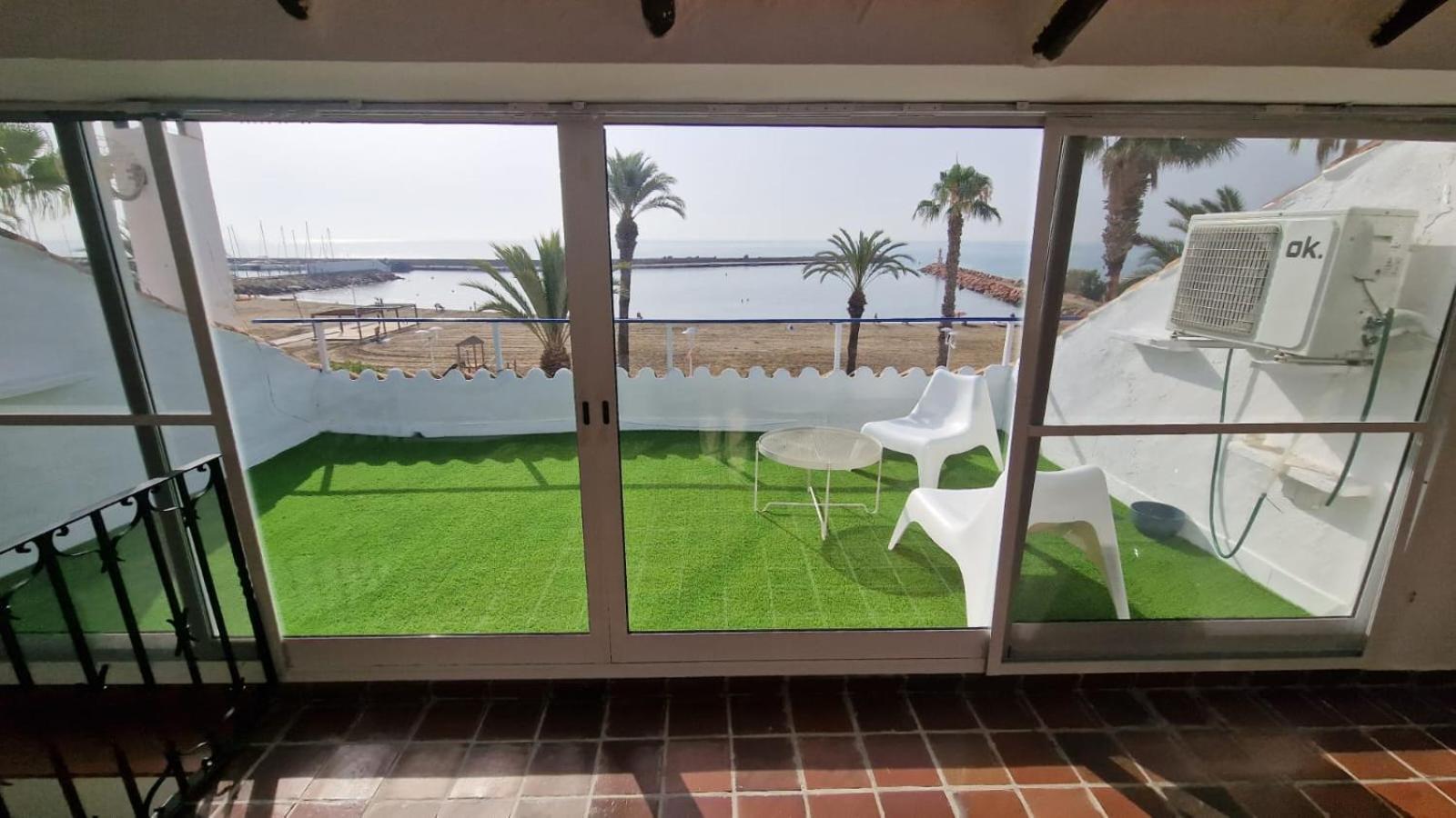 Beachfront Vila 발렌시아 외부 사진